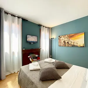 San Marco Luxury Steps From St Marks Apartment Venice